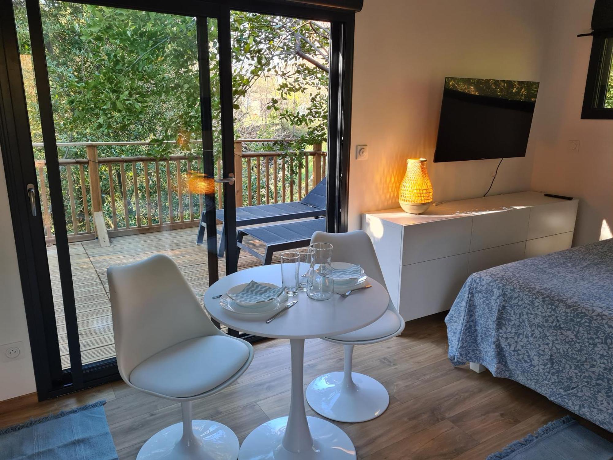 Apartament Le Cube Sommières Zewnętrze zdjęcie